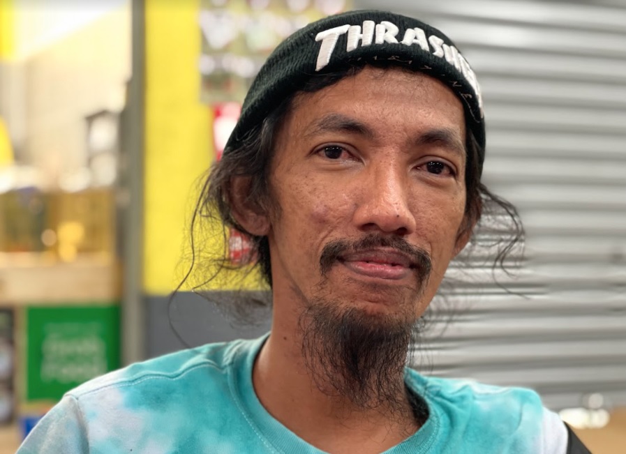 Kadri Kadir has worked on thousands of old school cars since he quit schooling at the age of 15 and decided to work at a workshop owned by his neighbour. – The Vibes pic, January 16, 2022