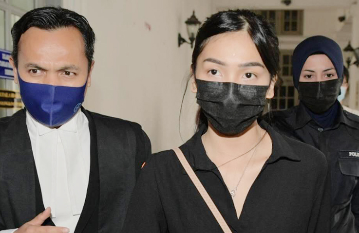 On Friday, Sam Ke Ting’s lawyer Muhammad Faizal Mokhtar (left) said she had filed an appeal against the high court’s decision. – Bernama pic, April 17, 2022