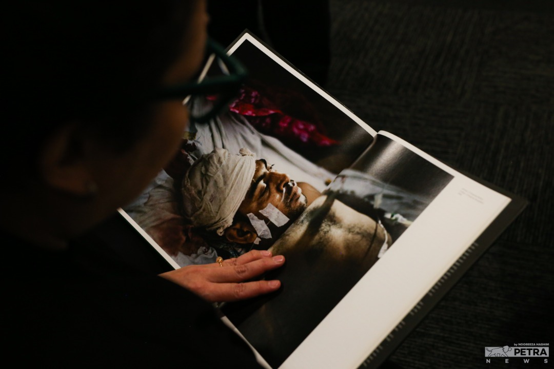 Photographer and activist Shahidul Alam has been documenting the plight and suffering of the Rohingya minority in Myanmar, saying over a million Rohingya have fled violence in the Rakhine state of Myanmar since 2016, following a brutal military crackdown. – NOOREEZA HASHIM/The Vibes pic, October 20, 2022