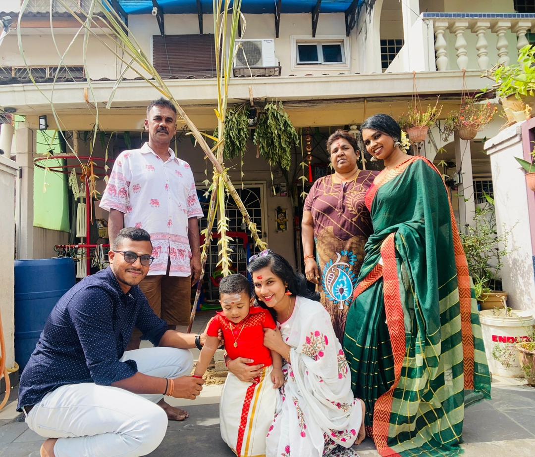 Subitra Ananthan (right) with her family. She still looks forward to Pongal and hopes for lots of boiled milk to ‘boil over the clay pot’, as this will symbolise more prosperity. – KIRTIGHA PANNEE SELVAN/The Vibes pic, January 15, 2023