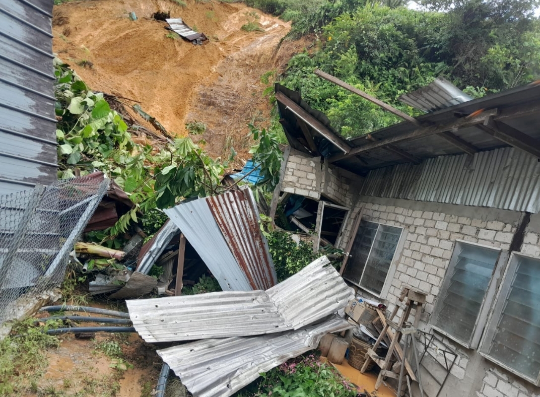 The Rumah Kutak longhouse was hit by hill erosion in Song district as bad weather struck central Sarawak. – Sarawak Fire and Rescue Department pic, March 6, 2024. 