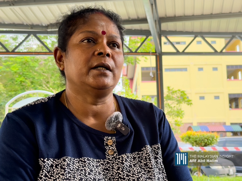 V. Parimaladevi feeds her husband and three college-age children with food from the LFP food collection centre. – The Vibes pic by Afif Abd Halim, June 26, 2024.