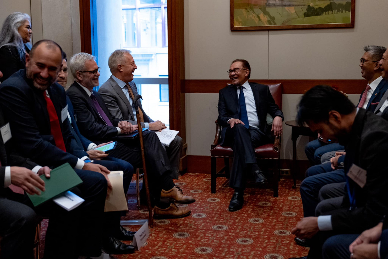 Anwar lauds the various councils and chambers of commerce, such as the US-Asean Business Council and the United States Chamber of Commerce (USCC) as mediums between the government and the business community. – Anwar Ibrahim Facebook pic, September 22, 2023