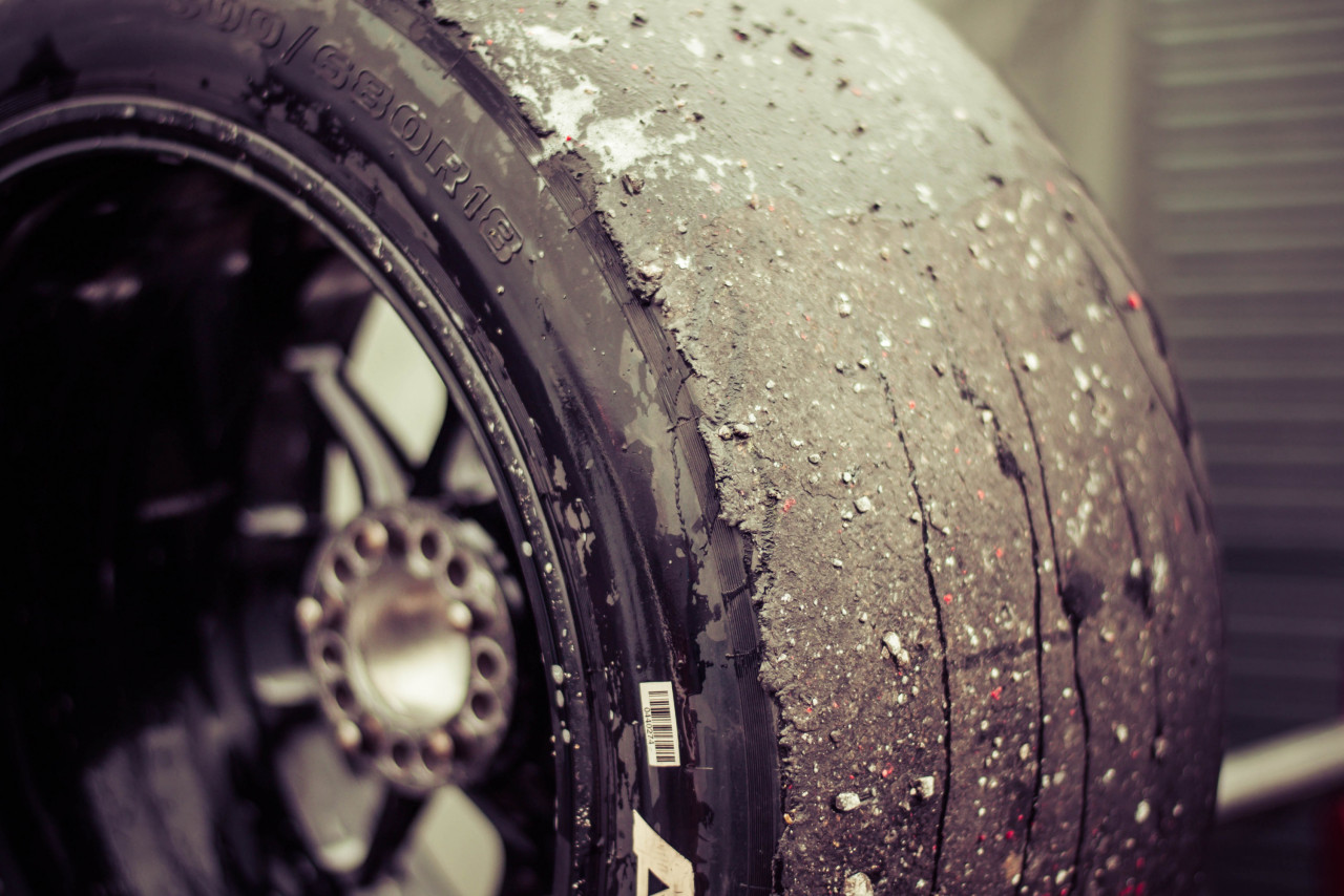 Sri Lanka’s ban on the import of ‘non-essential’ items has led to a surge in prices of goods including car tyres, leaving some locals driving with dangerously worn-out ones. – Pixabay pic, February 14, 2021