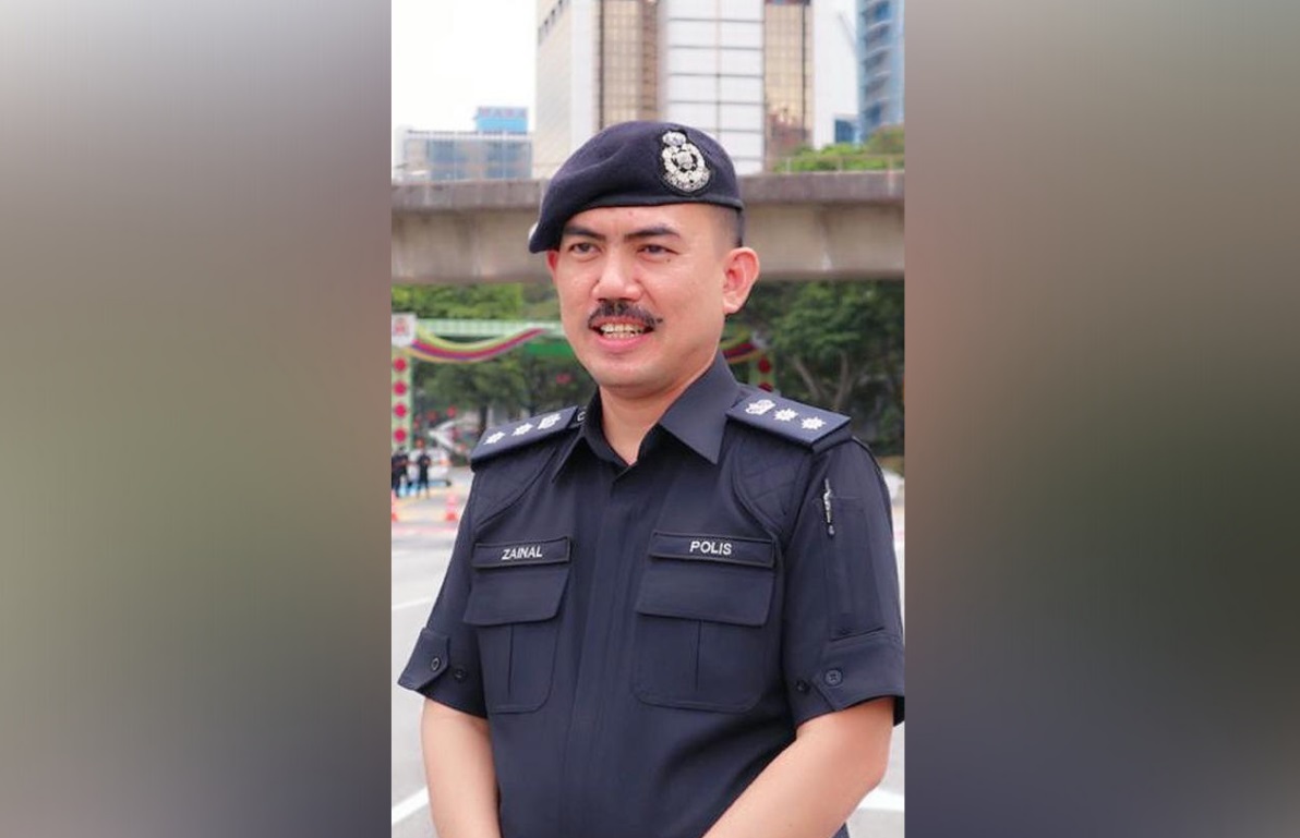 Dang Wangi OCPD Asst Comm Mohamad Zainal Abdullah will be promoted to Bukit Aman CID Prosecution and Law Division (D5) with the rank of SAC. – File pic, August 3, 2021