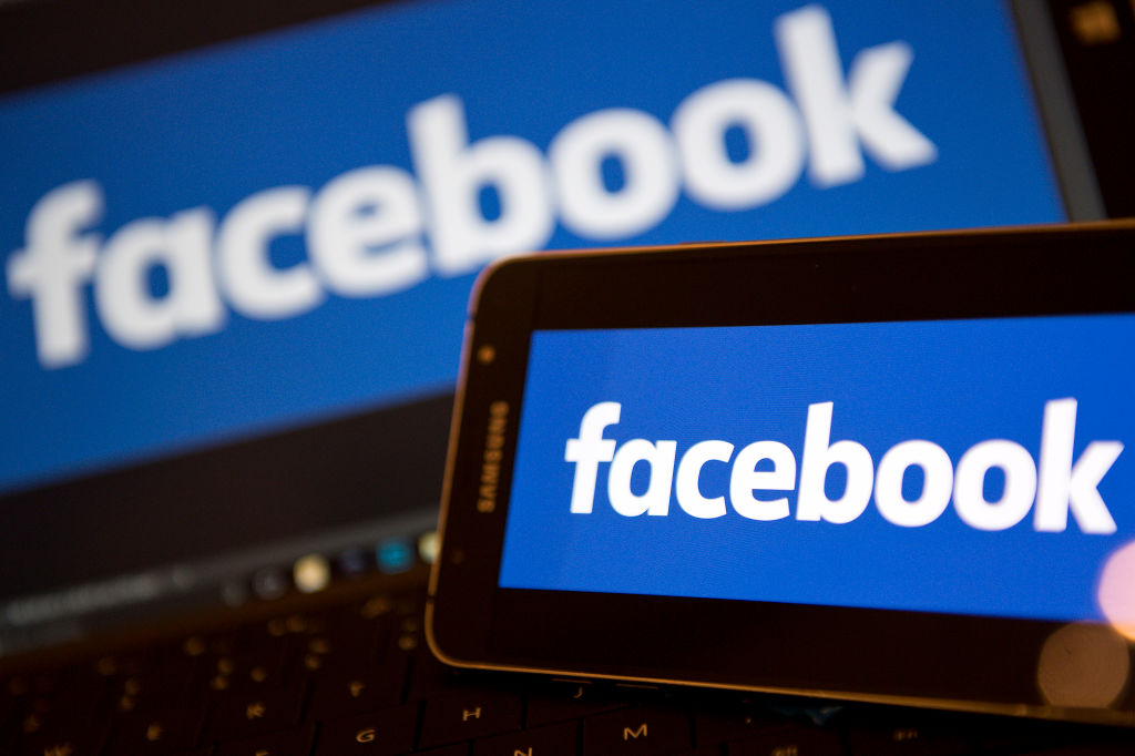 Ahmad Nazri Mohd Noor says the Malaysian government needs to facilitate cooperation between social media platforms and news portals to ensure some revenue sharing from the social media platforms to the news portals. – AFP pic, October 22, 2021