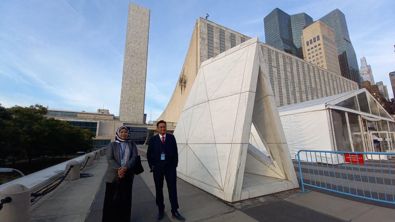 Malaysian journalists at the United Nations. In his address at the UN today, Datuk Seri Anwar Ibrahim also elaborated on his administration’s Malaysia Madani policy launched earlier this year, saying that its basic principles and moral values also apply in the context of our relations with other countries. – HIMANSHU BHATT/The Vibes pic, September 22, 2023