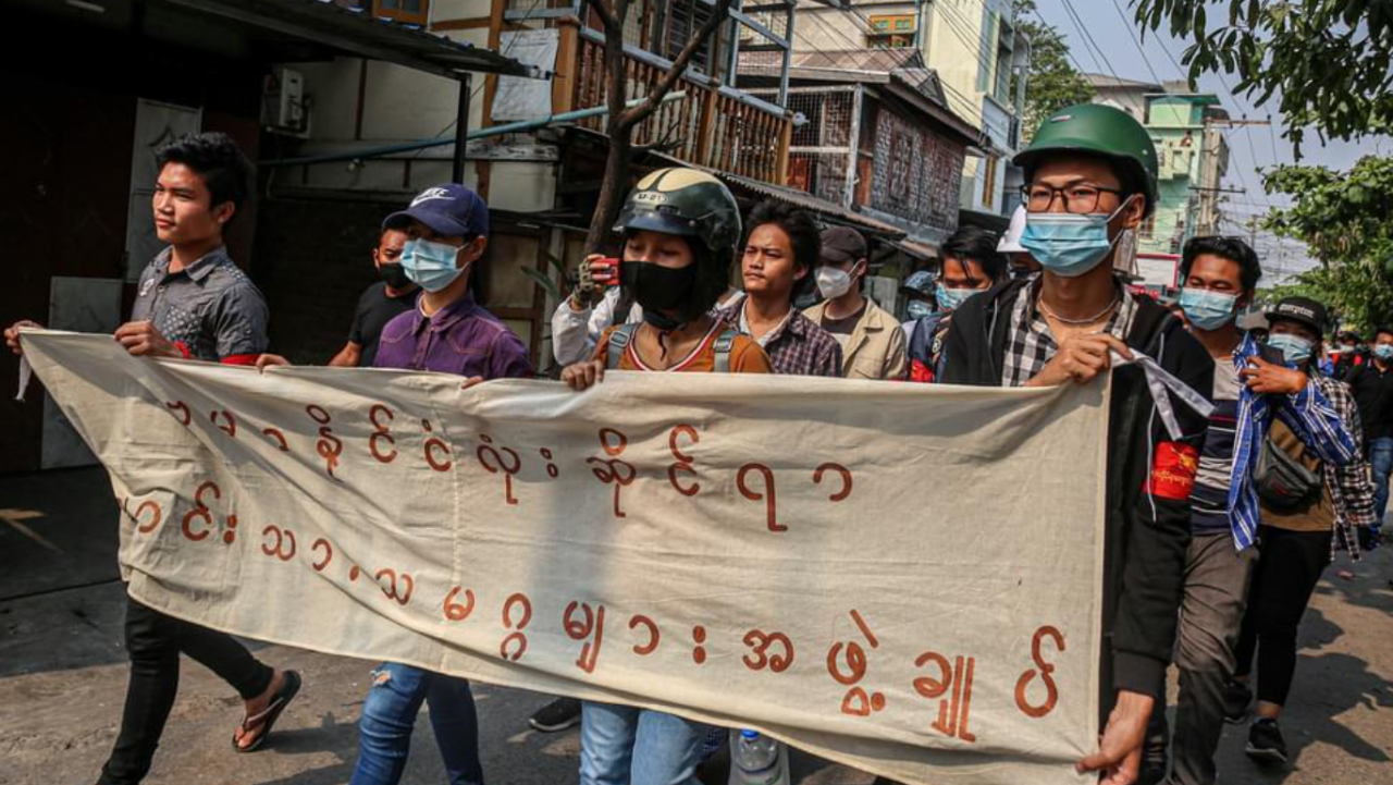 Workers from across various industries across Myanmar have all downed tools as part of a civil disobedience movement against the military rulers.– Bernard Hibbitts Twitter pic, April 4, 2021