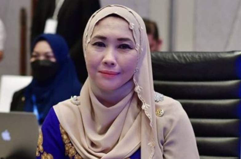 During her time at the Disease Control Division, Datuk Dr Norhayati Rusli was actively involved in managing preparedness and response to incidents such as the Sg Kim Kim pollution and measles outbreak in Kelantan. – ISID Congress pic, April 19, 2023