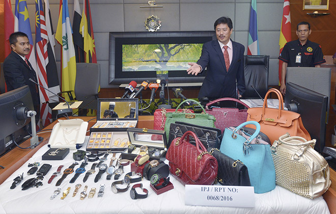 The third and final step of money laundering is the integration stage, where the money is re-channelled back into the economy by purchase of luxury items, real estate investments and business ventures. – Bernama pic, October 23, 2021