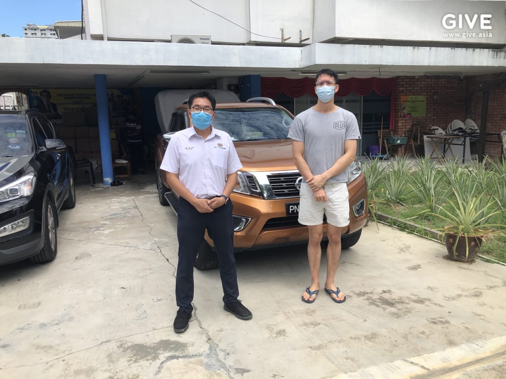Sim Tze Tzin (left) has been working with David Benjamin Lim to raise funds in his constituency through Give.Asia. – Pic courtesy of Sim Tze Tzin, July 11, 2021