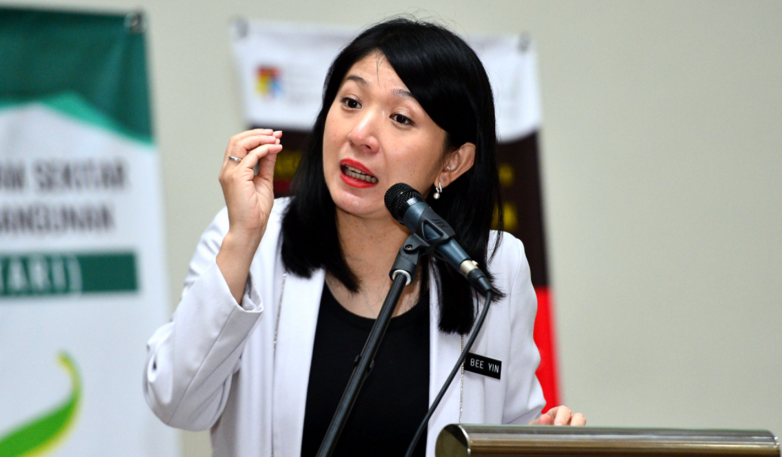 Former environment minister Yeo Bee Yin says global cooperation must improve if plastic waste dumping is to be tackled, adding that Malaysia cannot fight the scourge on its own. – Yeo Bee Yin Facebook pic, April 6, 2021