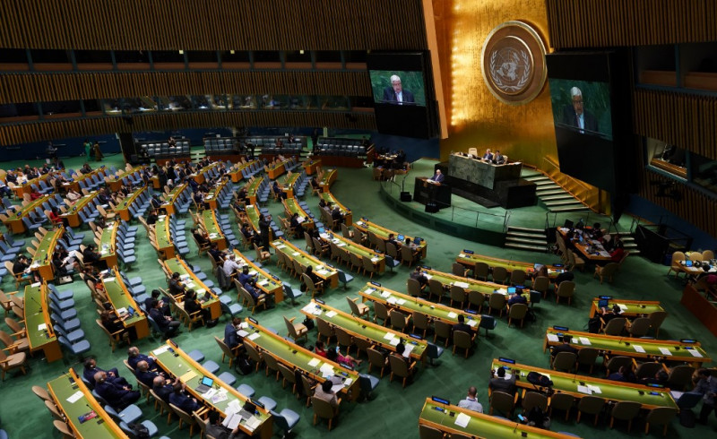 Virus measures strand almost 3 million migrants: UN