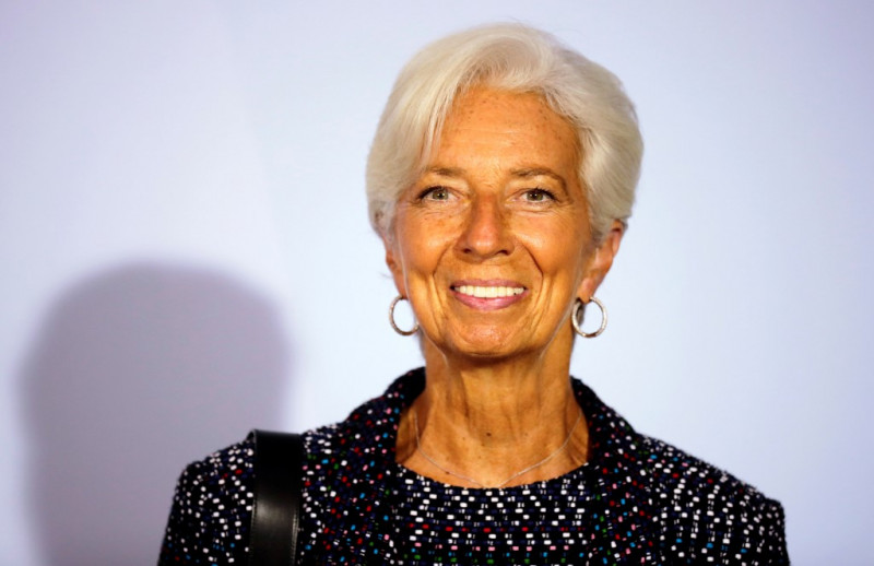 Why is the ECB eyeing a 'digital euro'?