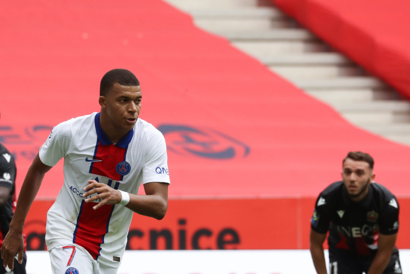 Mbappe inspires PSG to victory in Nice