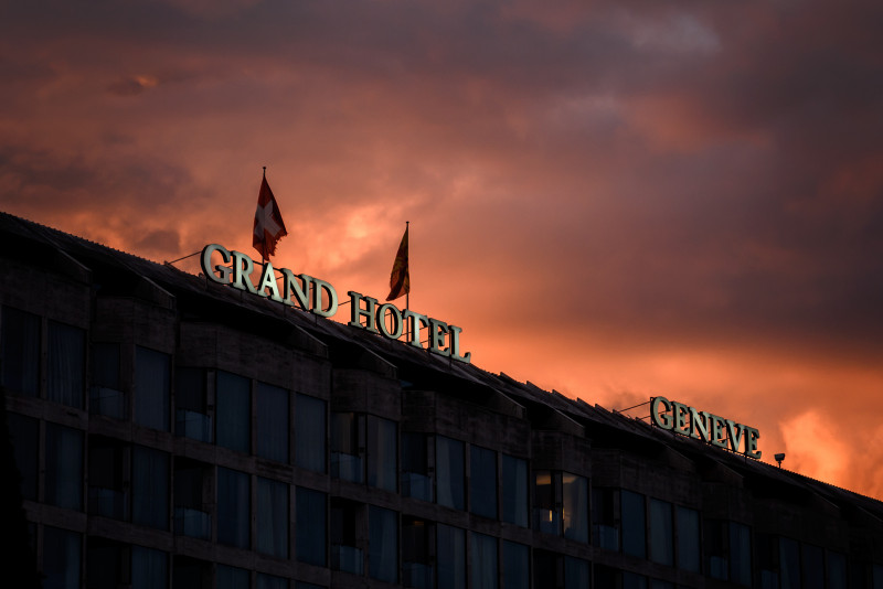 Luxury Geneva hotels face life-threatening corona crunch
