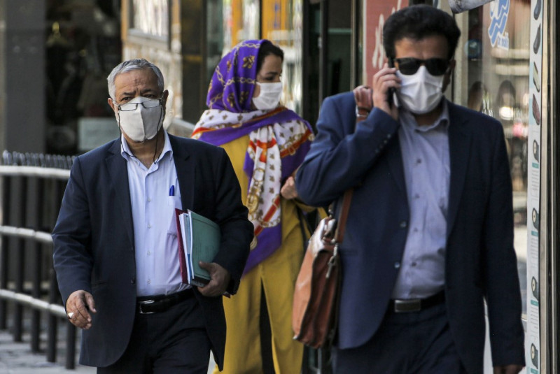Iran nuclear chief tests positive for Covid-19
