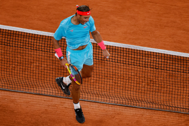 Nadal eases into French Open