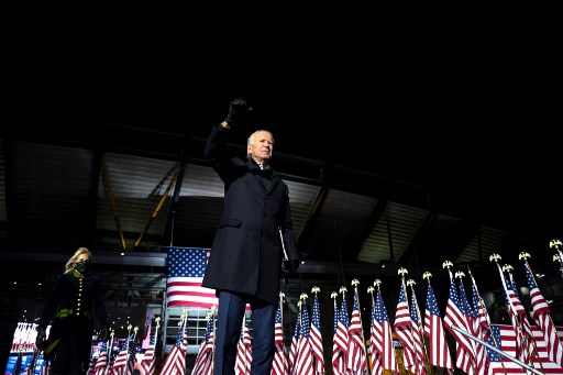US votes on Trump's fate under threat of election turmoil