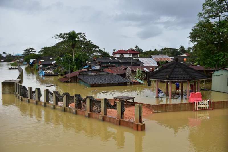 Over 37,000 affected in Southern Thailand floods