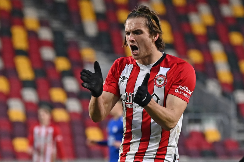 Brentford, Swansea eye lucrative Premier League promotion