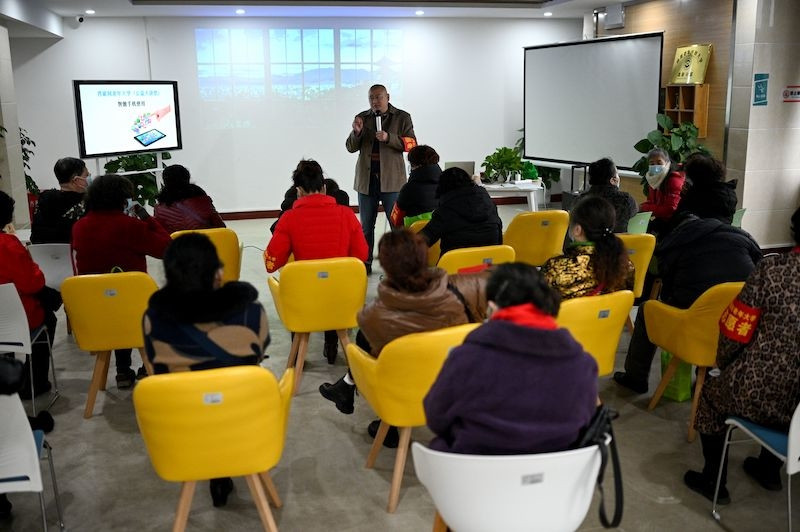 Elderly 2.0: China looks to tap digital ‘silver dollar’
