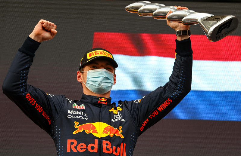 Verstappen wins chaotic Imola classic 