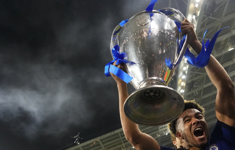 Chelsea defender James loses medals in break-in during Zenit win
