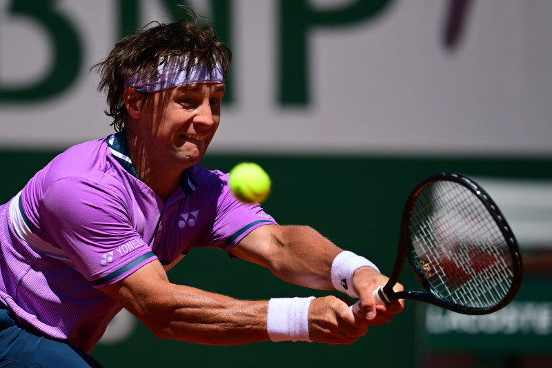  'Spearfisher', 'estate agent' stand in Djokovic, Nadal French Open path
