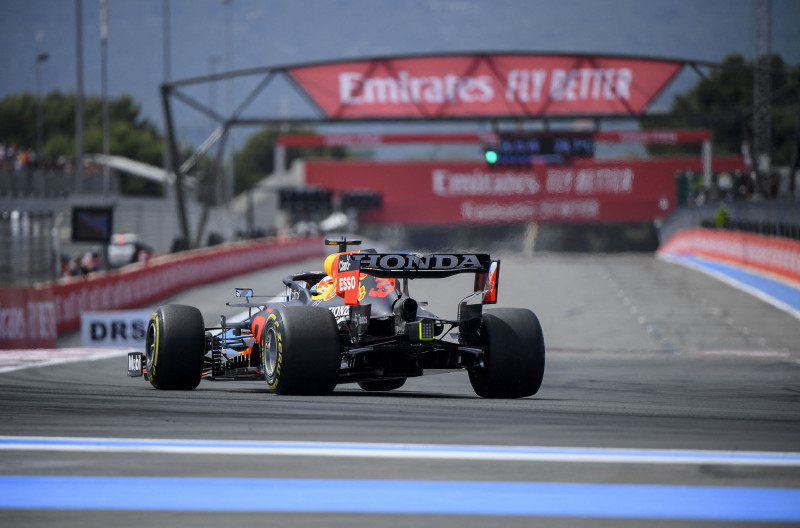 Verstappen fastest in French Grand Prix practice
