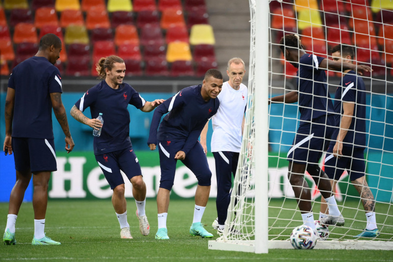 France eye Euro 2020 quarter-finals as Modric plots Spain downfall