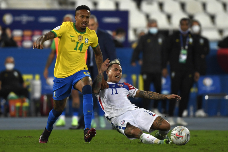 Ten-man Brazil edge Chile to set Copa America semi-final with Peru