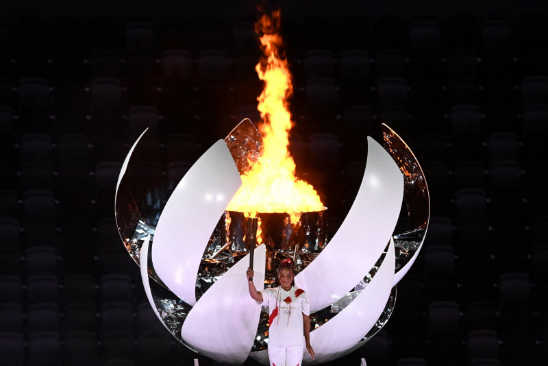 Djokovic starts Olympic mission as Pogacar targets road race gold