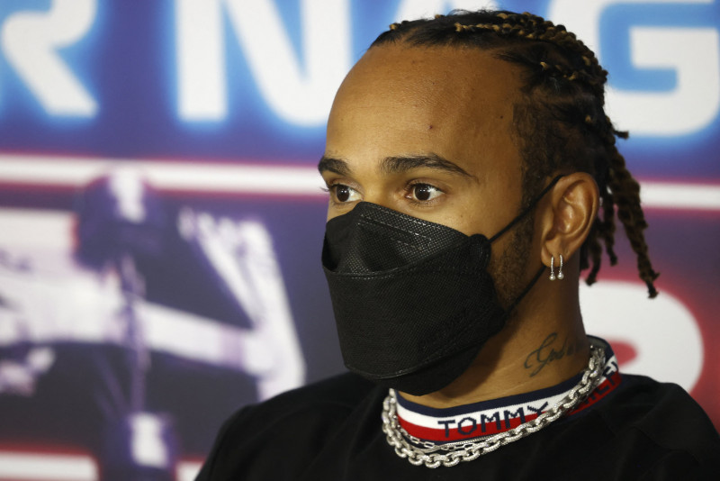 Mercedes accuse Red Bull of attempt to 'tarnish good name, integrity of Hamilton'