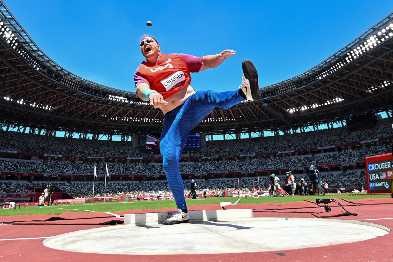Ryan Crouser and Joe Kovacs repeat their Rio 1-2 victory with Olympic shotput win