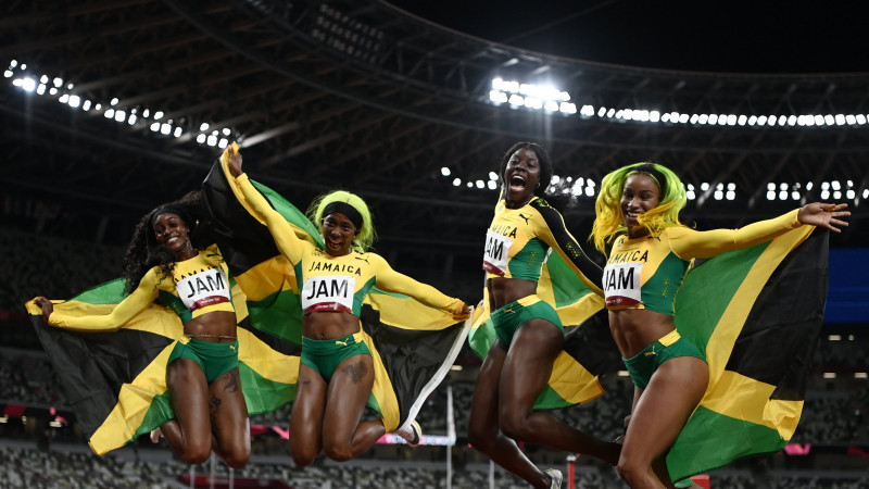 Thompson-Herah wins third Tokyo Olympics gold as Jamaica take relay