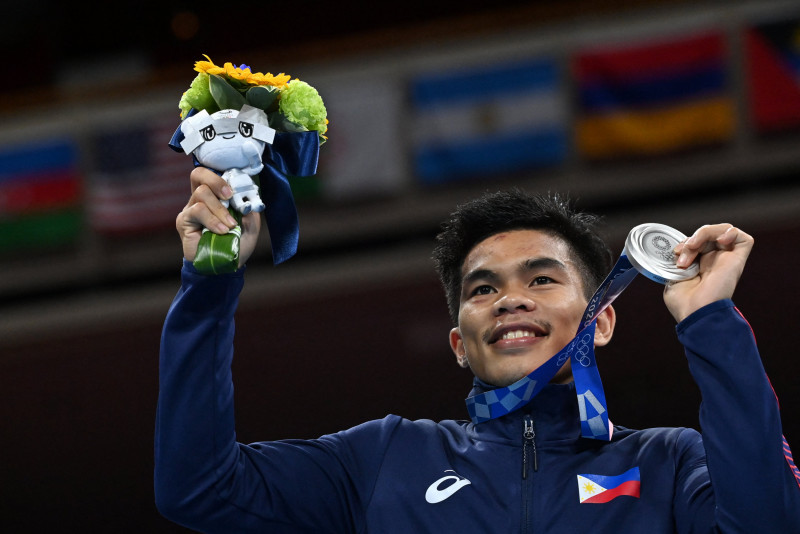 Olympic silver 'symbolic' of rise from poverty, says Filipino boxer Paalam
