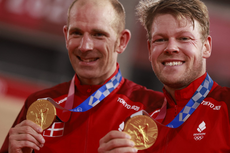 Denmark clinch Olympic gold in chaotic men's madison 