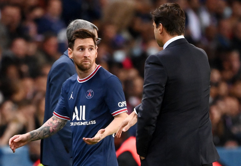 Pochettino plays down decision to take off Messi in PSG win