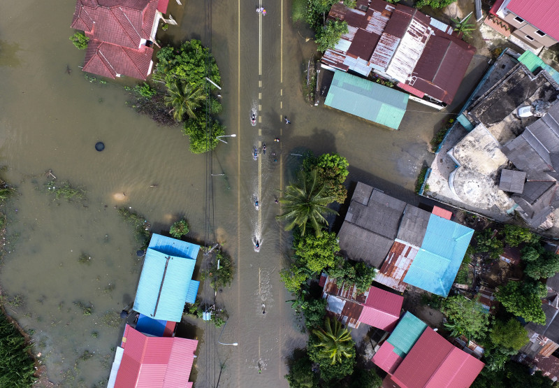 Are authorities equipped to follow Covid-19 SOPs during flood rescue operations?