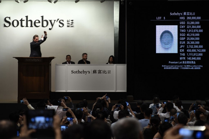 The Chinese art market has reached its lowest point in a decade
