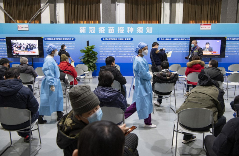 China vaccine makers say jab works against mutations