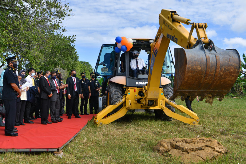 Govt sets up task force to ease container congestion at Port Klang 