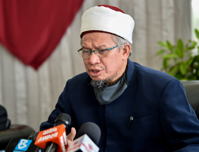Ministries discussing ways to address suicide: Zulkifli