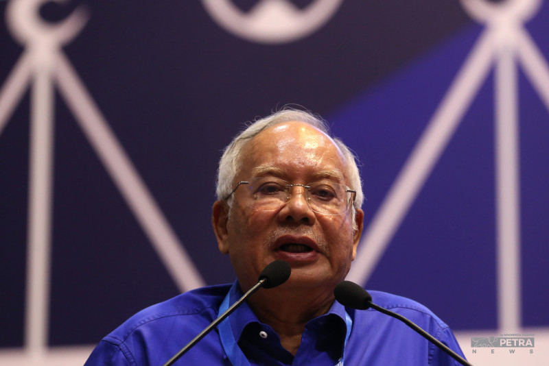Najib told me not to interfere with 1MDB matters: former minister
