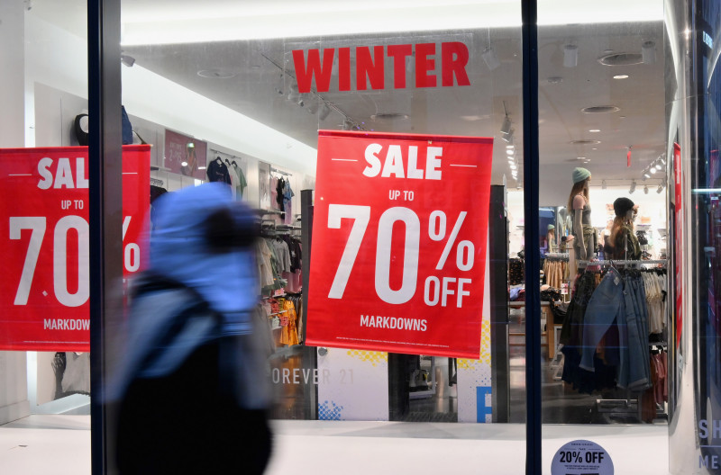 US to open refuelled small business aid programme