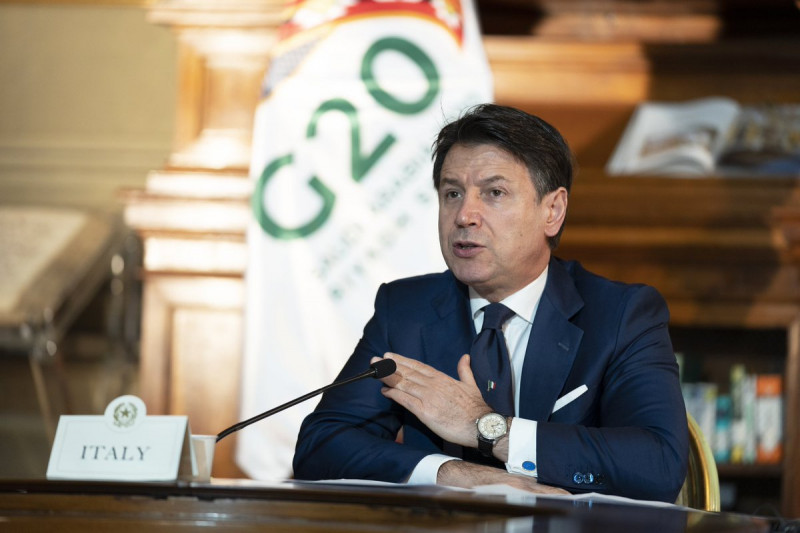 Italian govt holds make-or-break meeting on EU funds