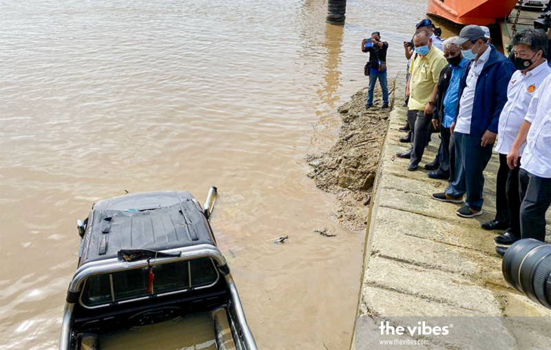 No vehicle behind ill-fated 4WD: Triso jetty guard