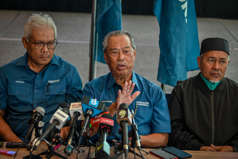 [UPDATED] Bersatu’s account freeze meant to cripple state poll prep? Muhyiddin asks 