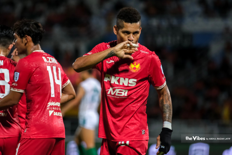 Super League: Ayron saves Red Giants in match against Kuching City